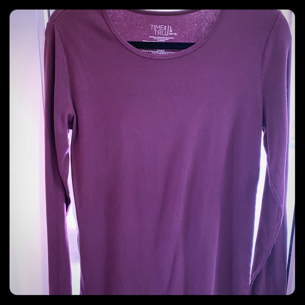 TIme & Tru Basic Long-sleeve t-shirt